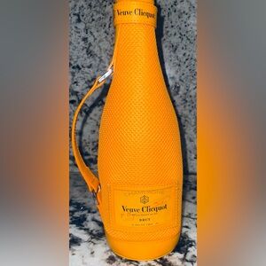 Veuve Clicquot Champagne Cooler Jacket